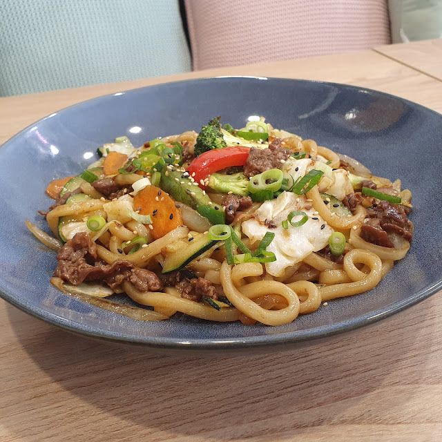 Beef Yaki Udon Noodles