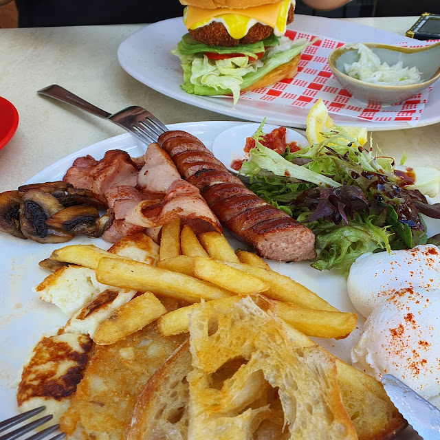 Big Breakfast