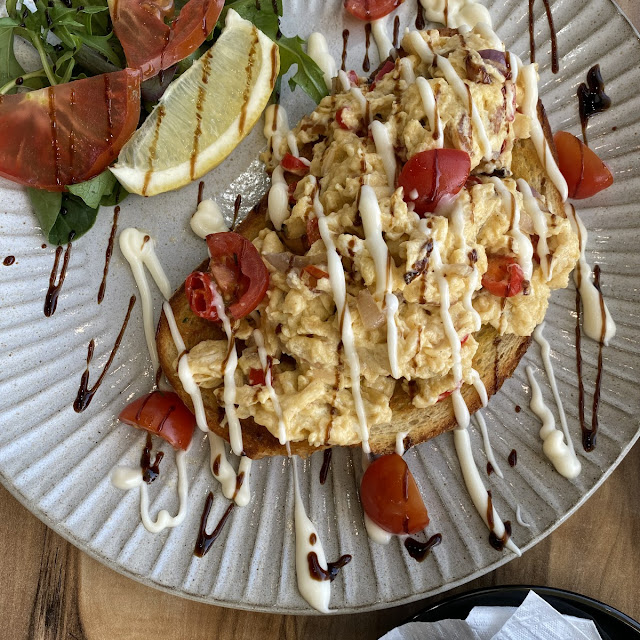 Chilli Scrambled Eggs