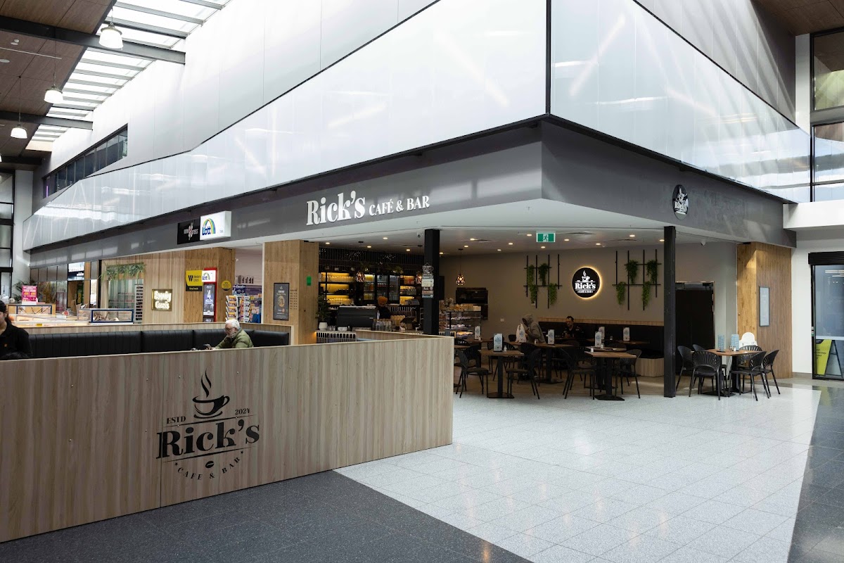 Ricks Cafe & Bar