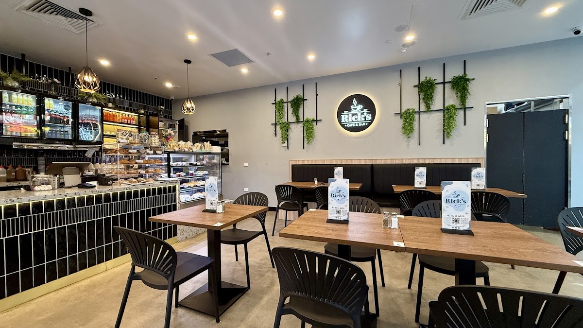 Ricks Cafe & Bar