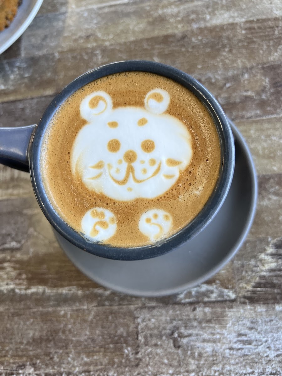 8 knots Cafe