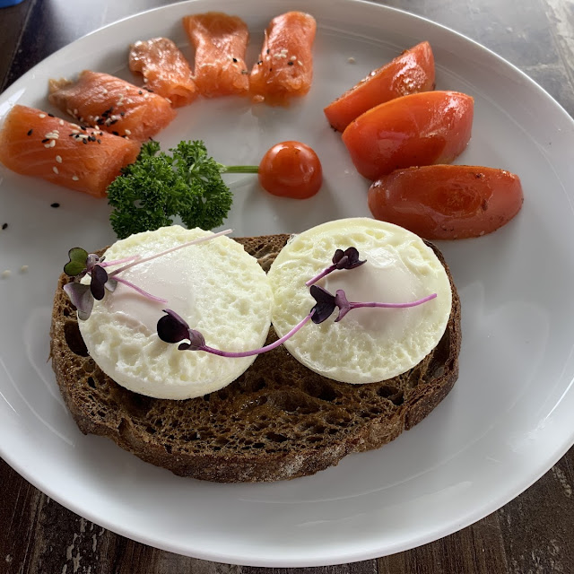 Poached Eggs Salmon