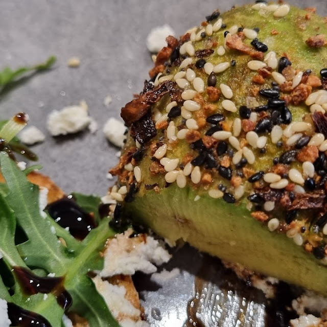 Avo on Toast with Toasted Seeds