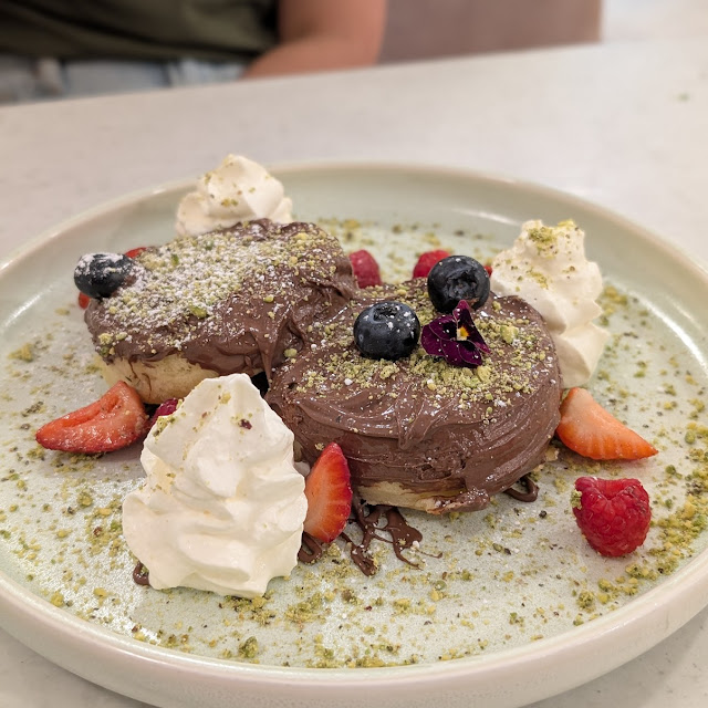 Dubai Pistachio Pancakes