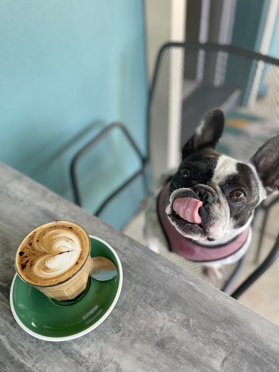 Mumma Bee Cafe