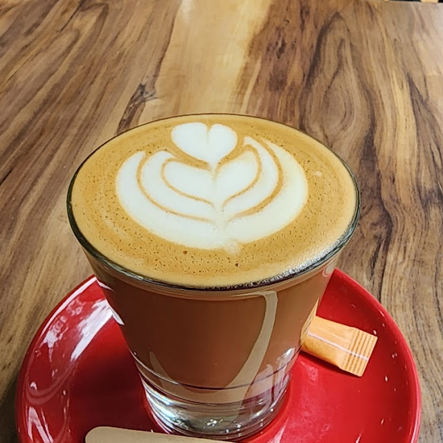 Roastwell Caffe Latte