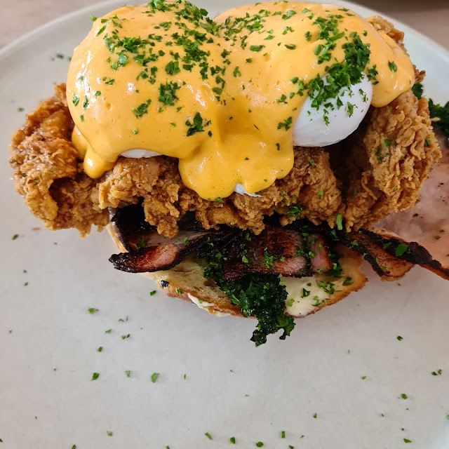 Spicy Fried Chicken Eggs Benedict