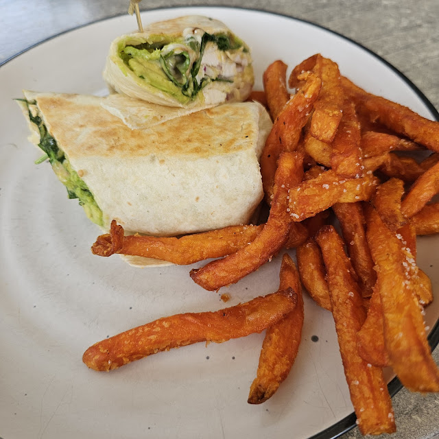 Chicken Wrap w Sweet Potato Chips