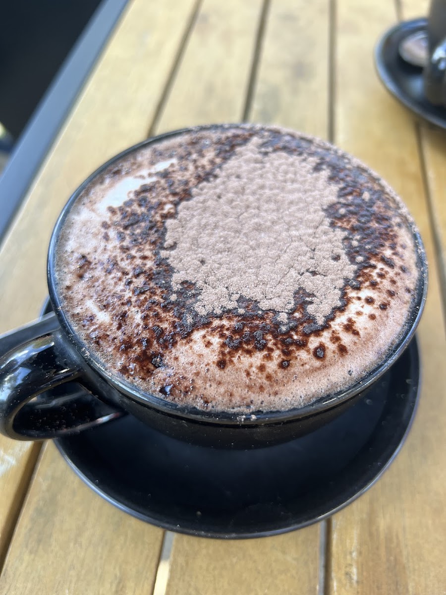 Ling’s Cafe & Store