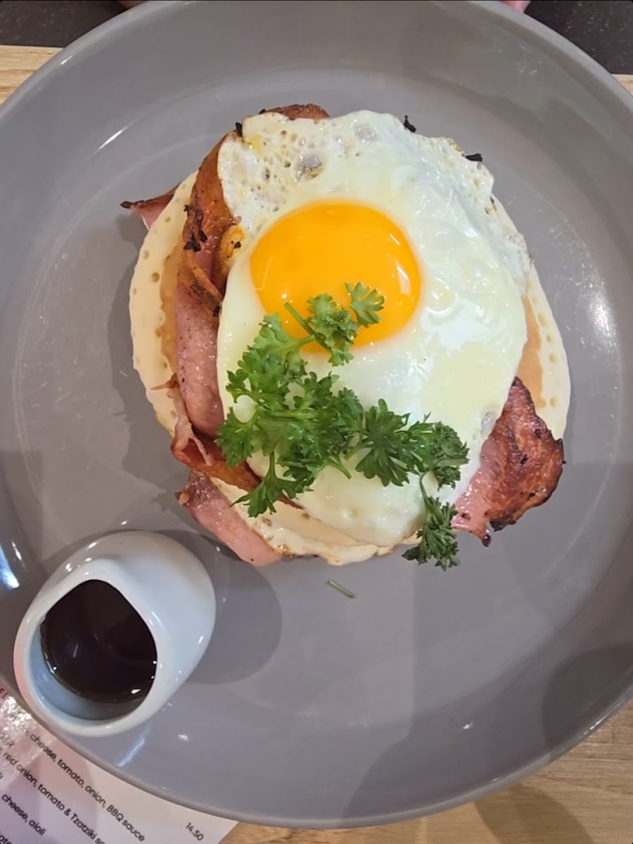 Molly's Corner Cafe