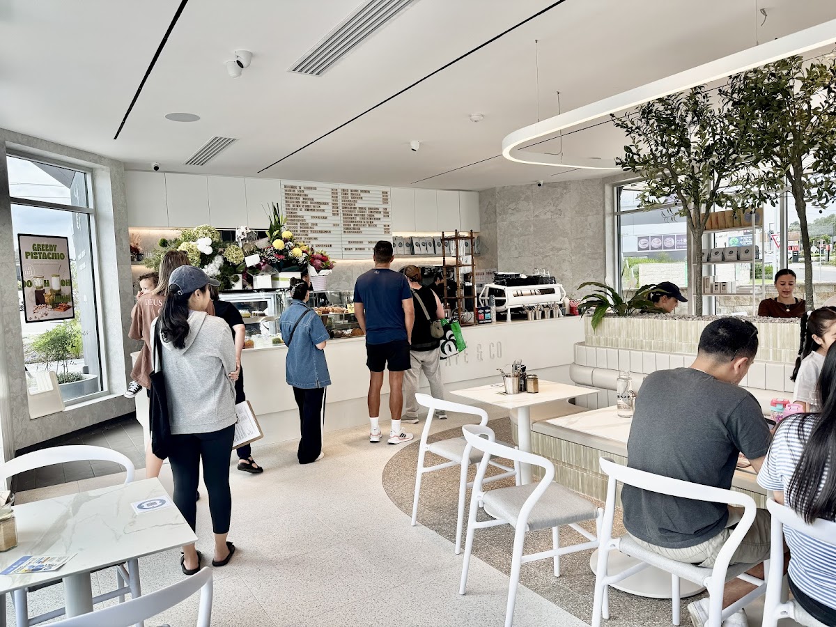 Leaf Cafe & Co Emerald Hills