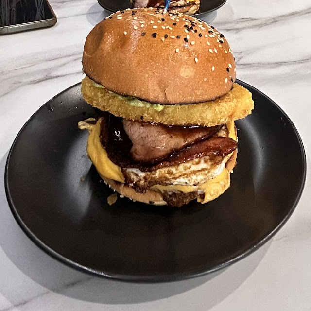 Breaky Burger