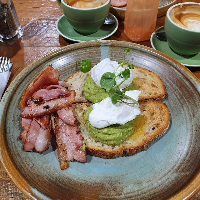 Smashed Avocado