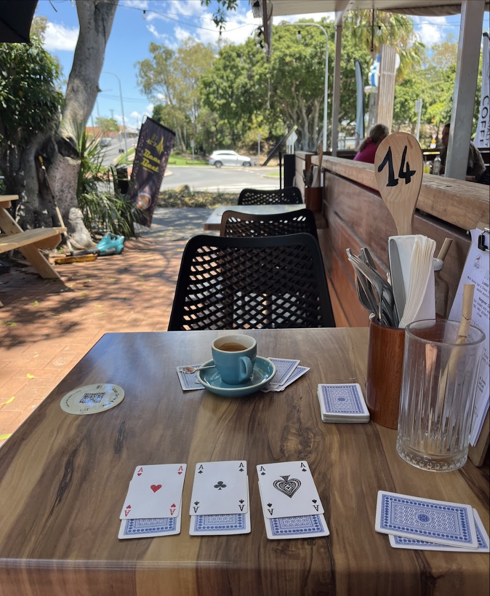 The Hungry Pelican Cafe