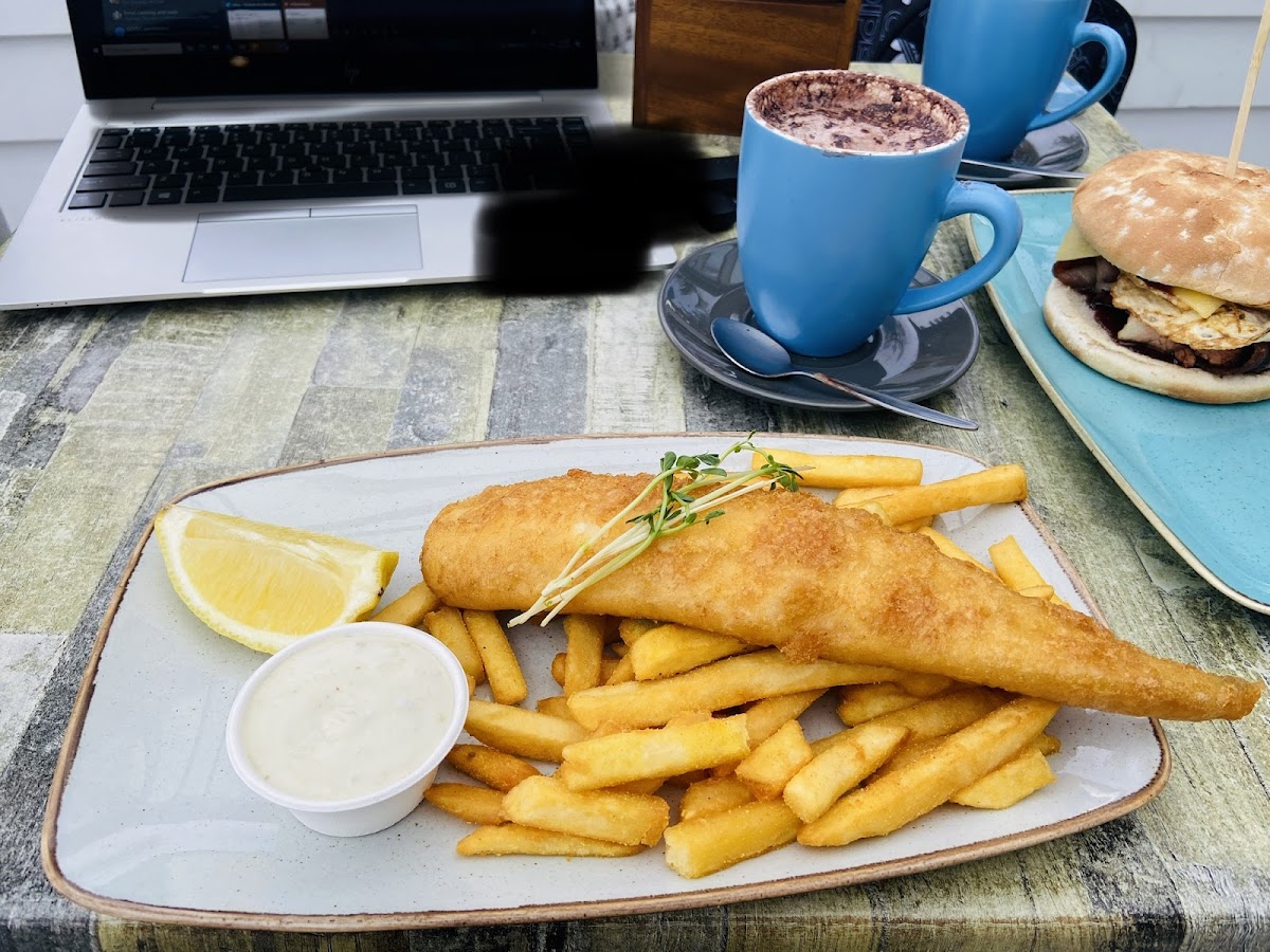 V-Wall Cafe