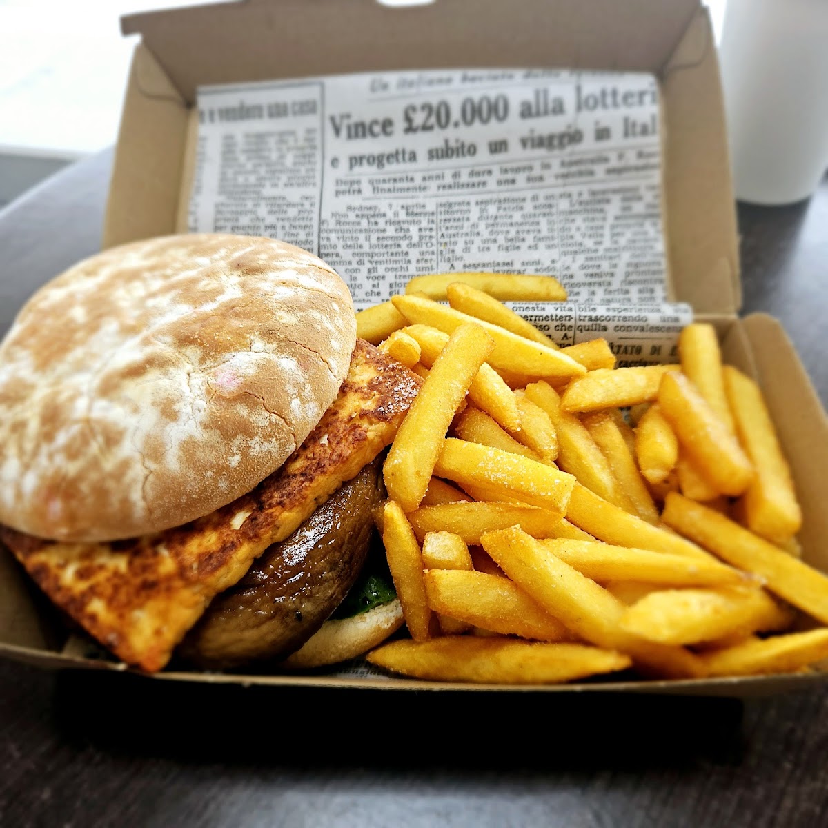 V-Wall Cafe