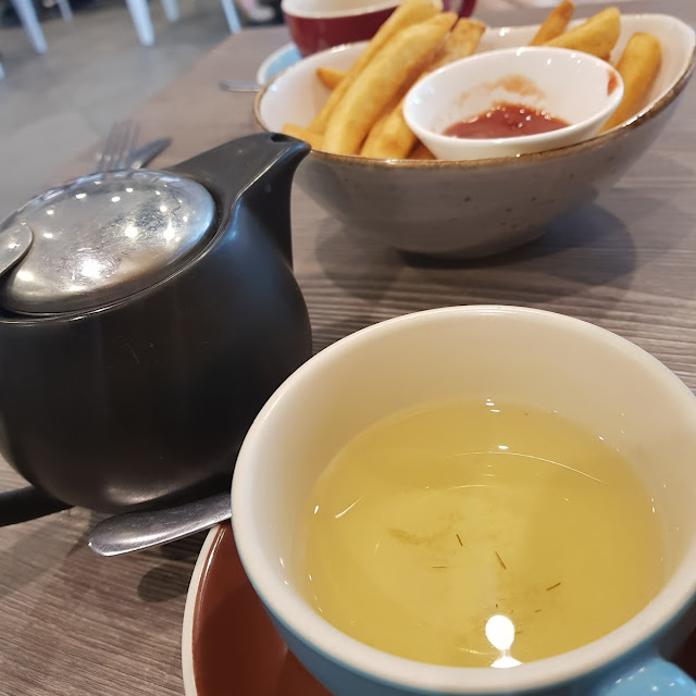 Lemon & Ginger Tea Bowl of Chips