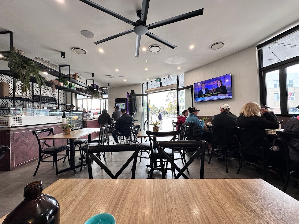 Cafe on Haig