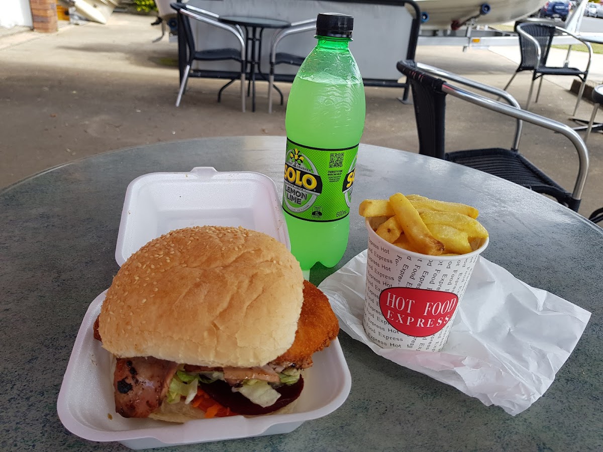 Pitstop Snack Bar