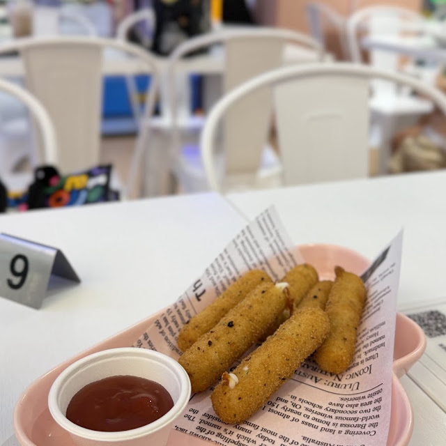 Mozzarella Sticks