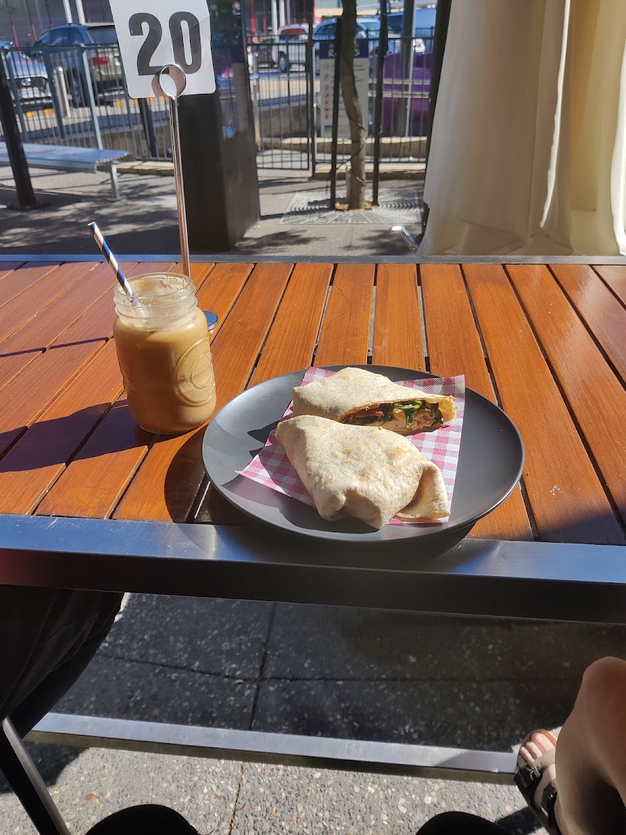 Trotters Cafe