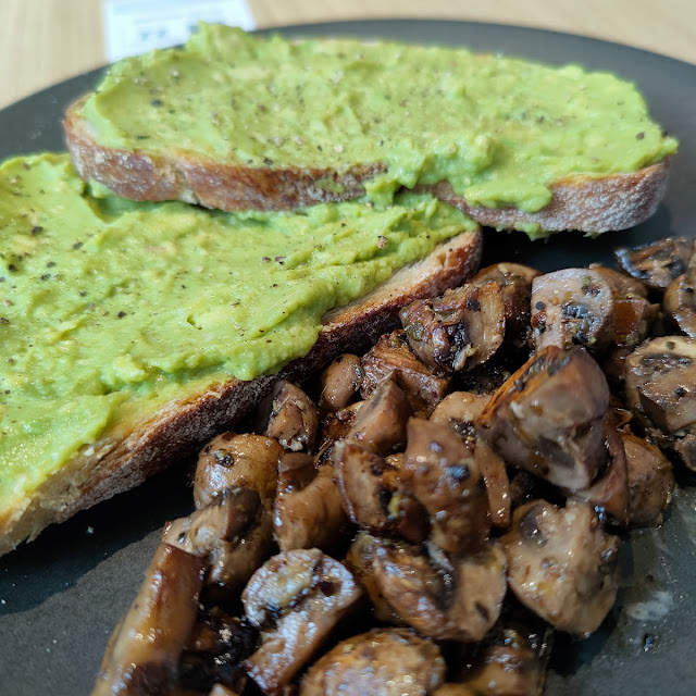 Vegan Avo on Toast