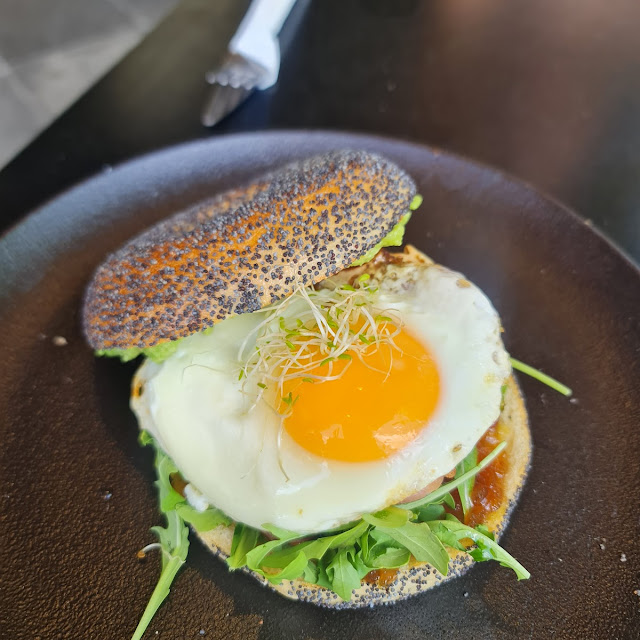 Breakfast Bagel