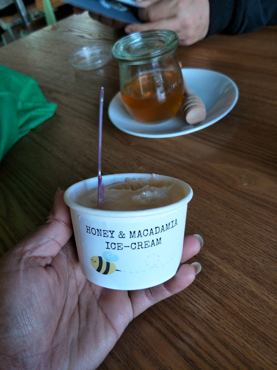 Blue Tree Honey Farm