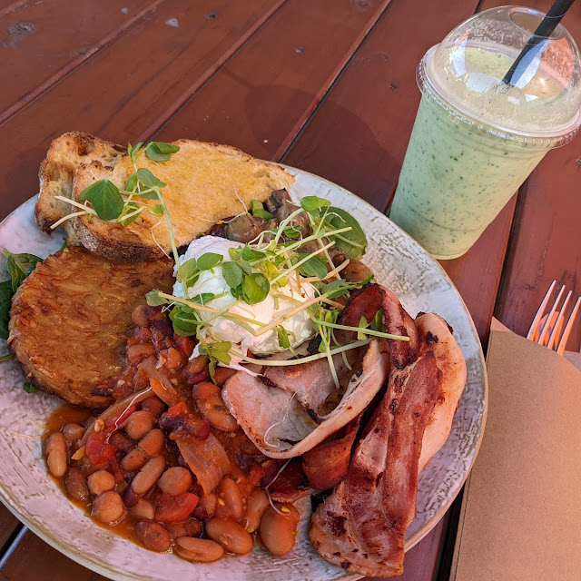 Big Breakfast